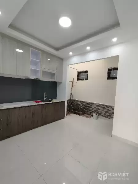 Cần Bán nhà 1trệt, 1lầu: đường Vạn Hạnh, P8, Đà Lạt