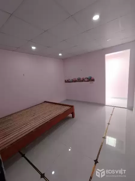 Cần Bán nhà 1trệt, 1lầu: đường Vạn Hạnh, P8, Đà Lạt