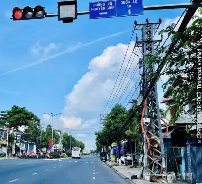 Bán nhà mặt tiền kinh doanh đường 23/10 Vĩnh Trung Nha Trang.