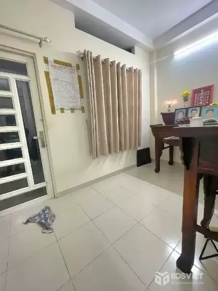 BÁN NHÀ - MÃ LÒ - BÌNH TRỊ ĐÔNG  – 85M2 – HẺM XE HƠI – 3 TẦNG – NHÀ ĐẸP KIÊN CỐ – GIÁ NHỈNH NHỎ 6 TỶ ( CÒN TL )