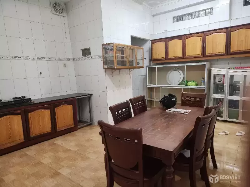 CHO THUÊ NHÀ NGUYÊN CĂN 3 PHÒNG NGỦ ĐƯỜNG TÔ VĨNH DIỆN P6 ĐÀ LẠT 13TR
