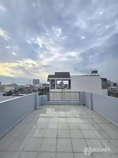 Bán nhà 4 tầng Linh Đông Thủ Đức, 52m², hẻm nhựa thông, giá 6.4 tỷ (còn thương lượng)