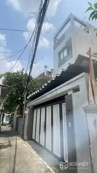 Bán nhà Linh Tây – gần mặt tiền Đường số 9 – diện tích 102m² – nhà 1 trệt 1 lầu
