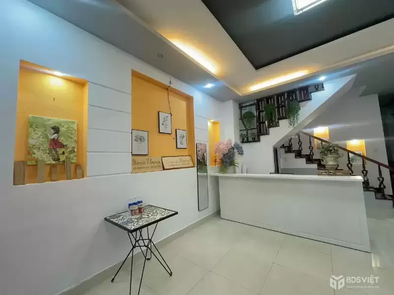 SANG và CHO THUÊ HOMESTAY SÂN VƯỜN HẺM MAI HẮC ĐẾ, P6, ĐÀ LẠT - 5PN, FULL NT, GPKD, PCCC