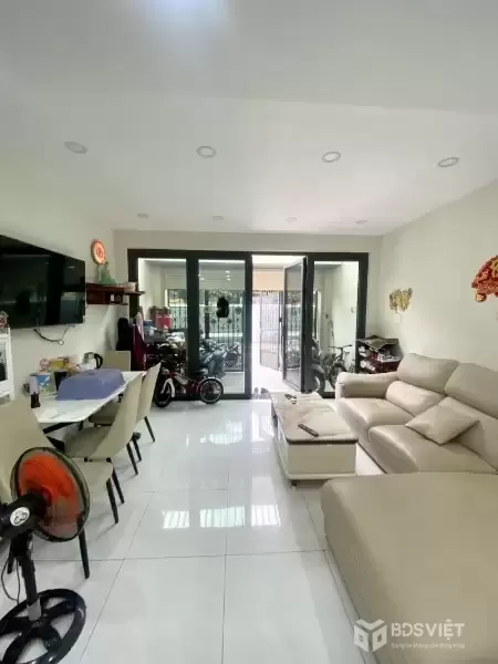 Bán nhà 5 tầng Hiệp Bình Phước, Thủ Đức – HXH – 51m² – 4PN – Giá 8 tỷ (còn thương lượng)
