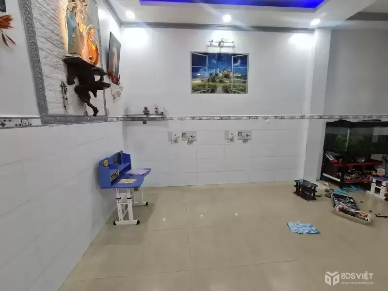 Bán nhà mặt tiền đường số 7 Tam Phú Thủ Đức, 79m², giá 7.6 tỷ