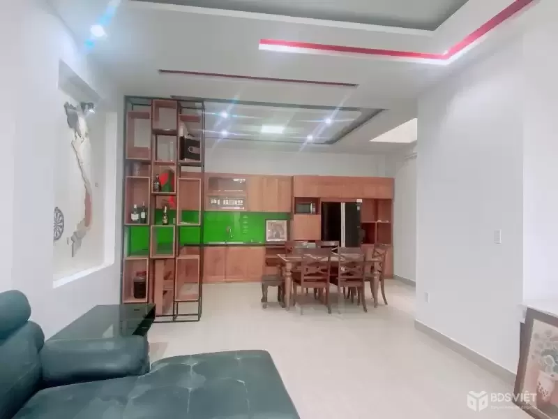 Bán nhà 2 tầng hẻm xe hơi Thạnh Mỹ Lợi Thủ Đức – 68m² ngang 5.6m – giá 6.4 tỷ