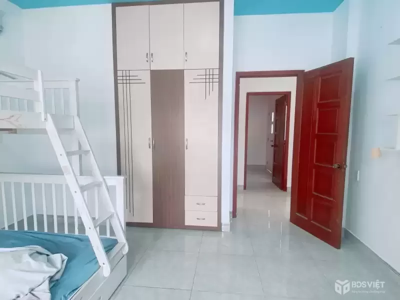 Bán nhà 2 tầng hẻm xe hơi Thạnh Mỹ Lợi Thủ Đức – 68m² ngang 5.6m – giá 6.4 tỷ