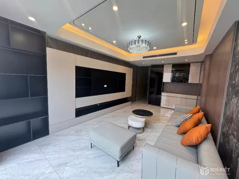 BỒ ĐỀ THANG MÁY - Ô TÔ - NHÀ MỚI FULL NỘI THẤT 64M x 5 TẦNG