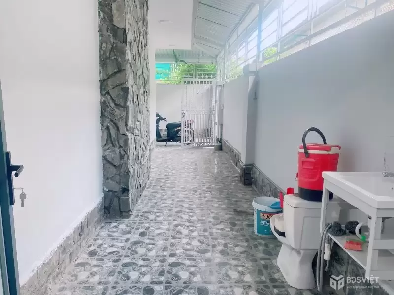 Bán nhà 3 tầng hẻm xe hơi Hiệp Bình Chánh – 106m² ngang 6.5m – giá 8.8 tỷ