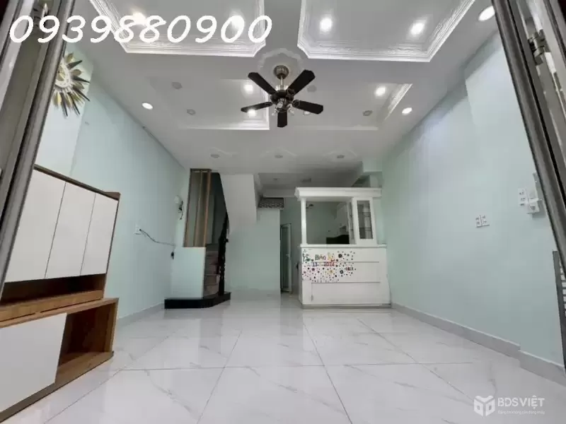 Thích Quảng Đức, xe hơi tới nhà - 30m2 - 5,85Tỷ TL