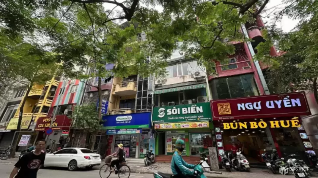 PHÂN LÔ VIP NGUYÊN HỒNG – Ô TÔ TRÁNH – VỈA HÈ – KINH DOANH CAFE, SPA CỰC ĐỈNH