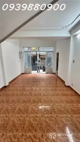 30m ra MT Huỳnh Văn Bánh - 3 tầng BTCT - 54m2 - 7,45Tỷ TL.