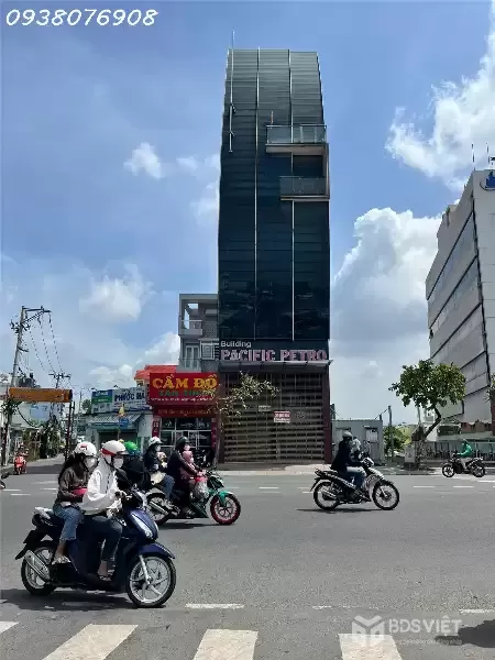 BÁ.N ĐẤT 1 XẸT HÀNG TRE, LONG THẠNH MỸ – 111M² – GIÁ 5 TỶ