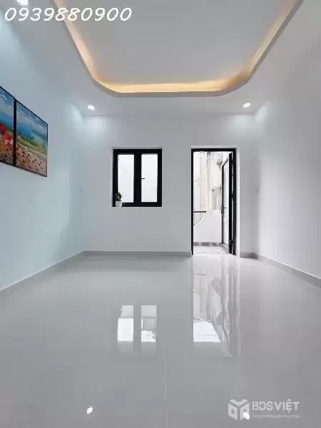 Duy Tân, Phú Nhuận - 38m2 - 5,35Tỷ.
-