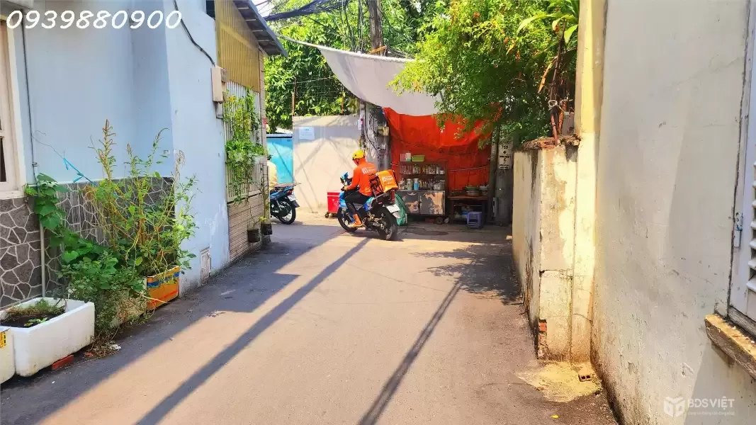 10m ra MT khu VIP Phan Xích Long - 38m2 - Chỉ 5Tỷ TL.