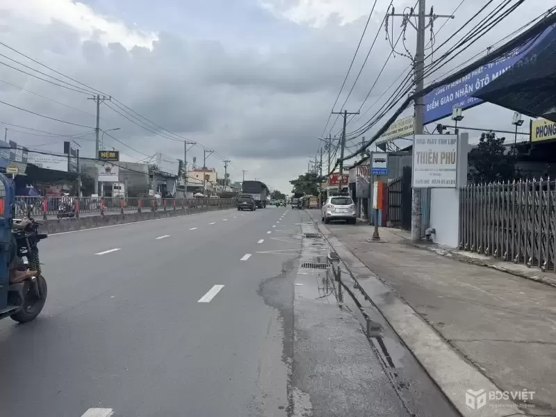 Bán đất mặt tiền QL13 – 4845m² đối diện Vạn Phúc City – Thủ Đức – Giá 260 tỷ (còn thương lượng)