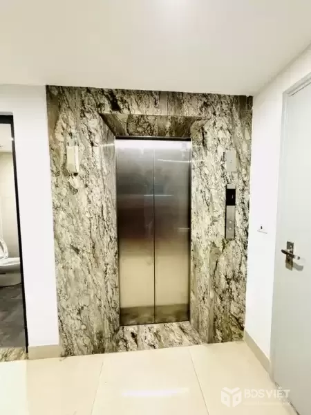 MẶT PHỐ VĂN CAO – LÔ GÓC – 10 TẦNG THANG MÁY – VIEW HỒ TÂY NHỈNH 85 tỷ