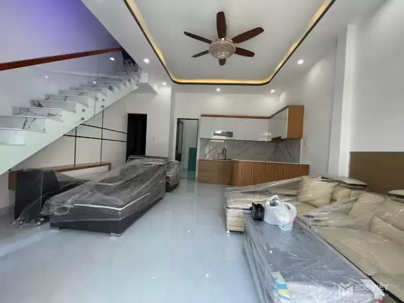 BÁN CĂN NHÀ MỚI XÂY HOÀN CÔNG FULL NỘI THẤT- TRUNG TÂM XÃ DIÊN TOÀN GIÁ CHỈ 2TY2