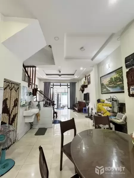 Bán nhà mặt tiền Đường số 52, Hiệp Bình Chánh, Thủ Đức – 3 tầng, giá 7.1 tỷ