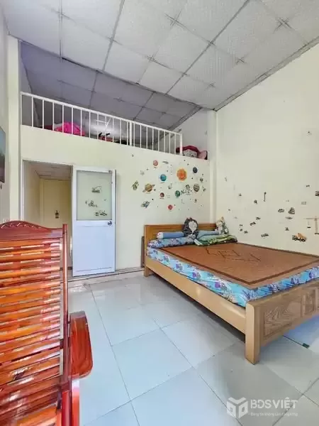 Dưới 3 tỷ SHR gần sông Sài Gòn, bán nhà Thạnh Lộc hỗ trợ vay Bank tối đa