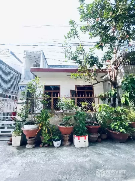 BÁN NHÀ NGAY TRUNG TÂM BẮC NHA TRANG GẦN TRƯỜNG ĐẠI HỌC NHA VÀ GẦN BIỂN