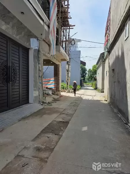 Bán gấp lô đất giá mềm tại Sài Sơn - Quốc Oai 75m², Ô tô đỗ cửa - Giá chỉ 5x tr/m²