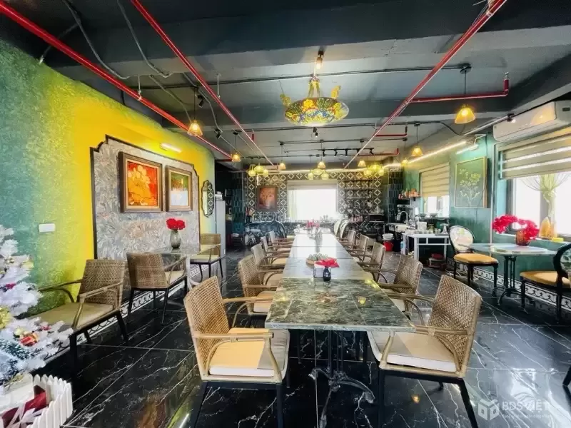 KHÁCH SẠN 5 SAO – 33 PHÒNG – LÔ GÓC 4 MẶT THOÁNG – TRUNG TÂM BA ĐÌNH – GIÁ 350 TỶ