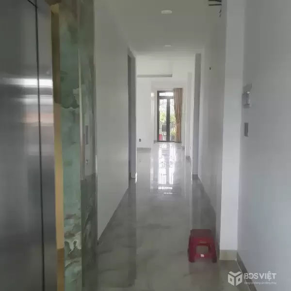 CHO THUÊ NHÀ NGUYÊN CĂN MẶT TIỀN NGUYỄN ĐÌNH CHIỂU P9 ĐÀ LẠT - 500M2