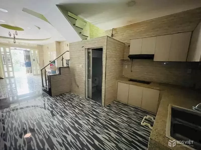 Bán nhà hẻm xe hơi 5m 60m² - Đường Âu Cơ, Q. Tân Phú - 4PN - 5,3 tỷ