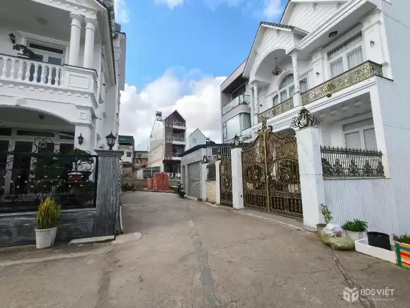 BÁN LÔ ĐẤT ĐẸP TRẠI MÁT ĐÀ LẠT ĐƯỜNG Ô TÔ TRÁNH NHAU