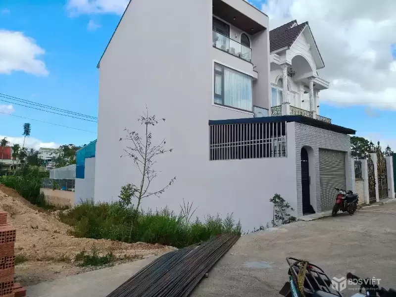 BÁN LÔ ĐẤT ĐẸP TRẠI MÁT ĐÀ LẠT ĐƯỜNG Ô TÔ TRÁNH NHAU