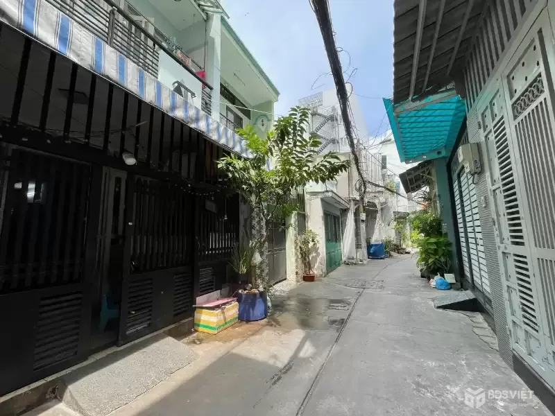 Bán  nhà CN 53m2 - Hẻm xe hơi Đường Nguyễn Ngọc Nhựt - Tân Phú