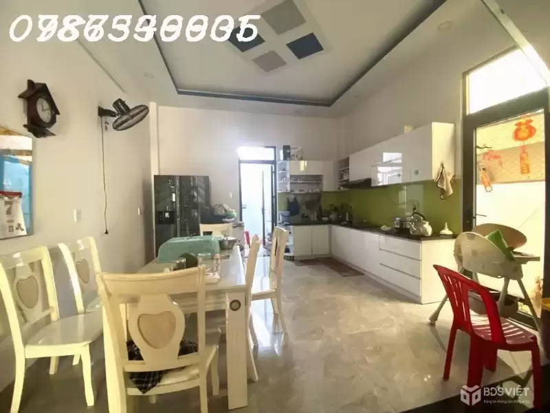 KHU NHÀ HIẾM BÁN TĂNG NHƠN PHÚ B, 5X18 X3 TẦNG.  ĐƯỜNG 6M .NHỈNH 7 TỶ