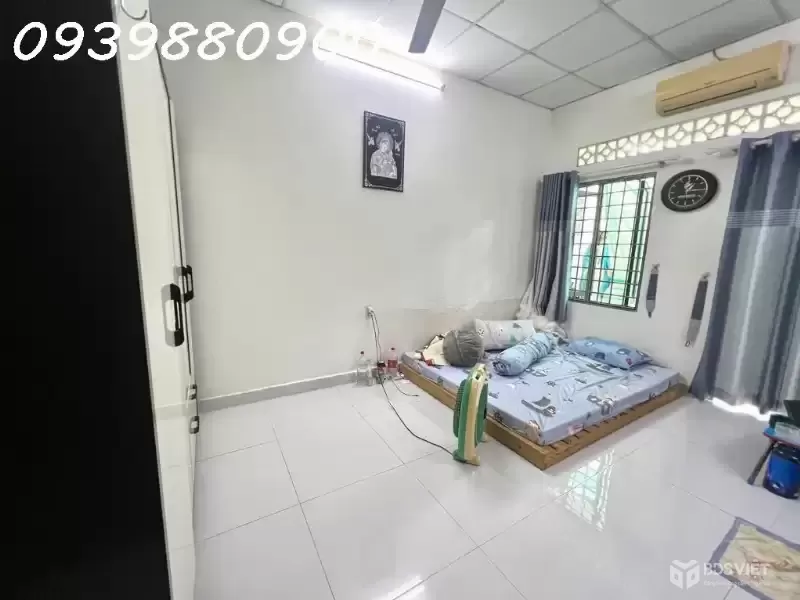 3 mặt hẻm ko LG, QH dân cư hiện hữu. 100m ra MT Hoàng Văn Thụ