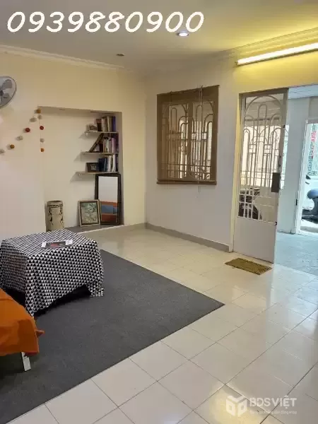 Hẻm thông Huỳnh Văn Bánh -> Lê Văn Sỹ - Ngang 5m❌15m nở hậu 6,1m.