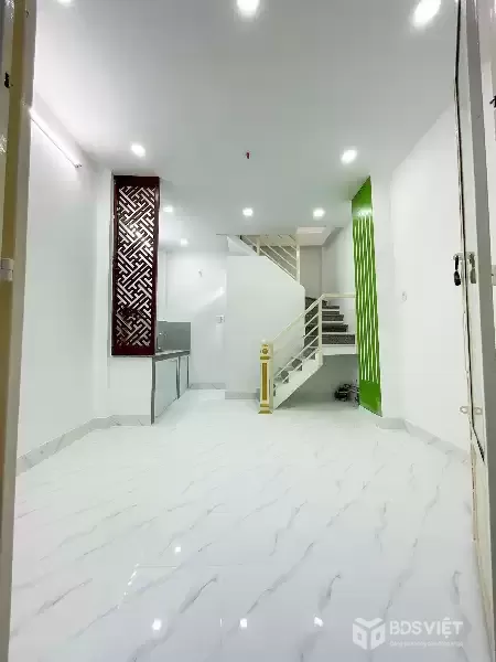 Bán nhà lô góc - gần chợ Phú Lâm - Trung tâm Q6 - 3.7 x 6 - chỉ hơn 2 tỷ