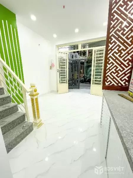 Bán nhà lô góc - gần chợ Phú Lâm - Trung tâm Q6 - 3.7 x 6 - chỉ hơn 2 tỷ
