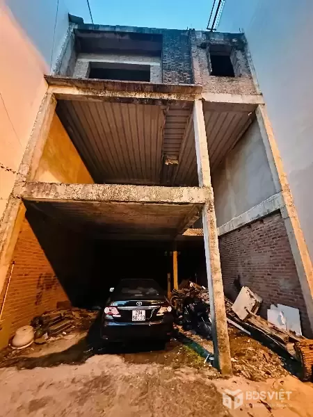 Bán căn liền kề 100m2 phân lô - Ô tô tránh - MT 6.6m - Xây thô 4 tầng - Phố Lê Văn Lương