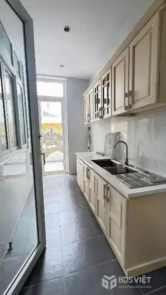 BÁN BIỆT THỰ 10x20 HIM LAM KÊNH TẺ – TRUNG TÂM QUẬN 7 – Ở SANG, LÀM VĂN PHÒNG ĐỈNH – GIÁ TỐT KHU VỰC.