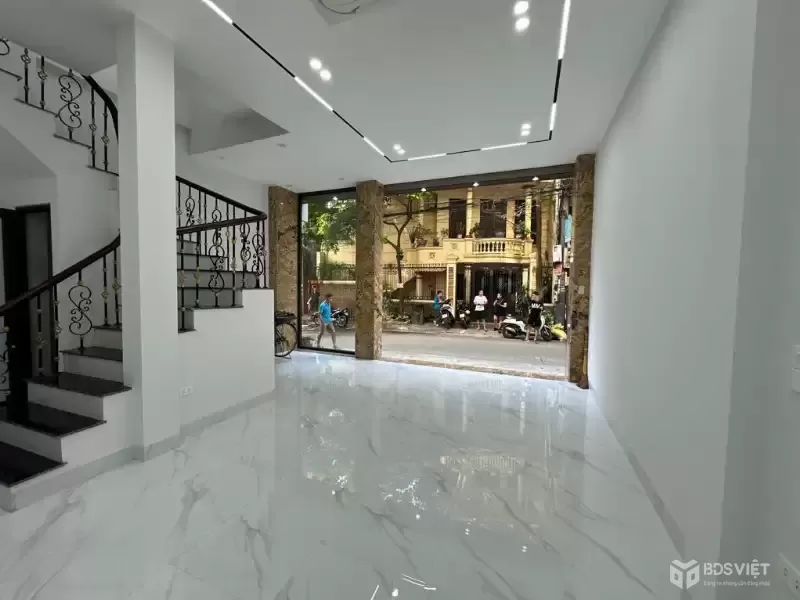 Nhà Đền Lừ_ Tân Mai-DT 54m2x6T thang máy mới -full nội thất- ô tô kinh doanh 