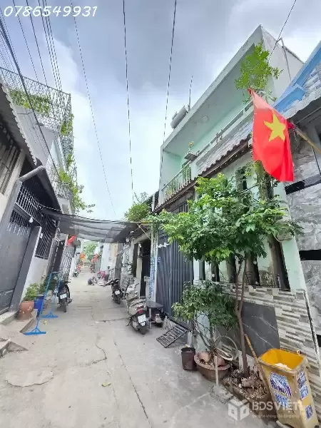 Bán nhà 75m2 ngay Cao Đẳng Công Thương  Đỗ Xuân Hợp Phường Phước Long B, Q9,  nhỉnh 5 tỷ. Pb322