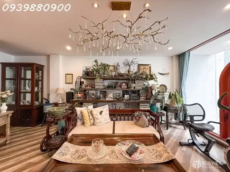 Hoàng Hoa Thám, 7 phòng lớn - 60tr/tháng