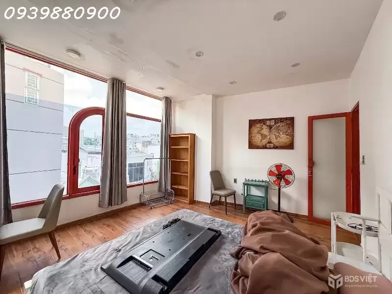 Hoàng Hoa Thám, 7 phòng lớn - 60tr/tháng