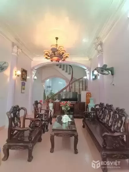 BÁN NHÀ NGÕ MỄ TRÌ THƯỢNG, NAM TỪ LIÊM: 55M2, 5 TẦNG, 4PN, SỔ ĐỎ, GIÁ HẤP DẪN 14 TỶ - GỌI NGAY 0937651883!