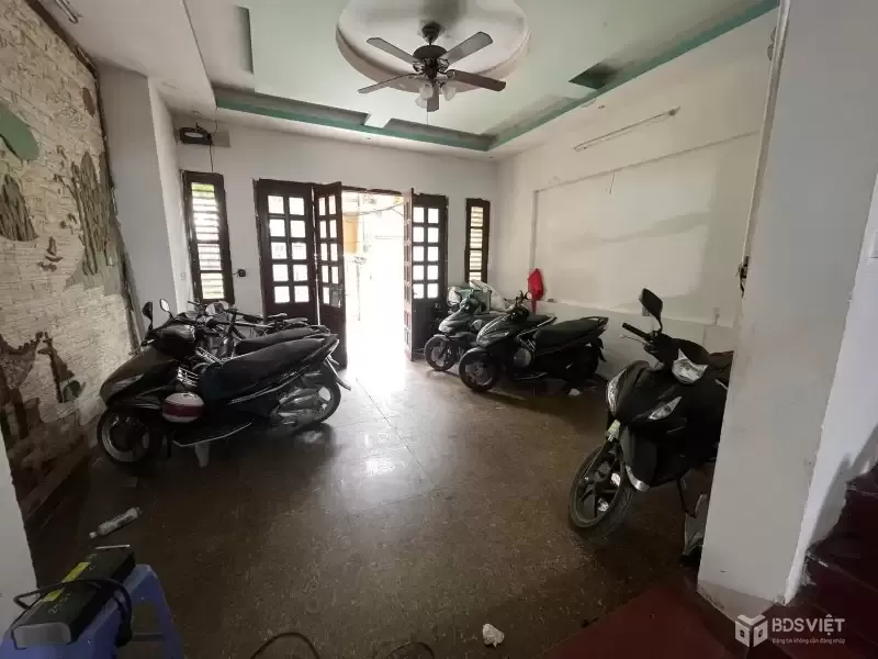 Bán nhà Hồ Tùng Mậu – 75m² - mt 5.5m – 5 Tầng – Ô Tô Vào Nhà –  View VinHomes Gardenia  – KD – 18 Tỷ