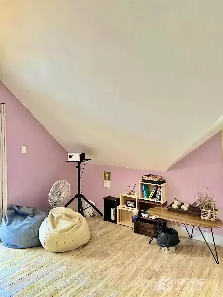 SANG NHƯỢNG VILLA TÂM HUYẾT NGUYỄN ĐÌNH CHIỂU, ĐÀ LẠT - 5PN, SÂN VƯỜN BBQ, HẺM Ô TÔ