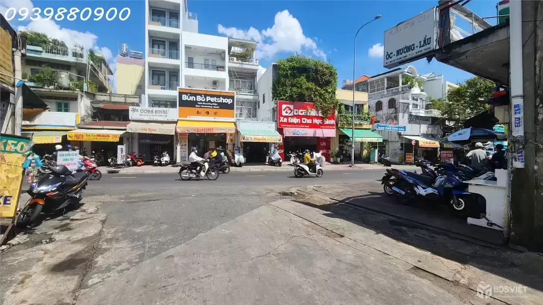 Nơ Trang Long - 4 tầng - 59m2 - 5,5 Tỷ.