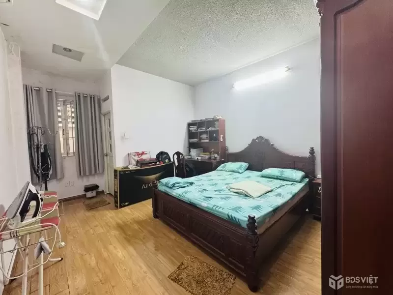 VÕ VĂN NGÂN - LINH CHIỂU - 72M2 - NHÀ 3 TẦNG BTCT - GẦN CHỢ THỦ ĐỨC - ÔTÔ NGỦ TRONG NHÀ