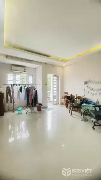 Bán nhà mặt tiền Dương Bá Trạc, Quận 8 – vị trí kinh doanh đắc địa – giá chỉ 7.2 tỷ